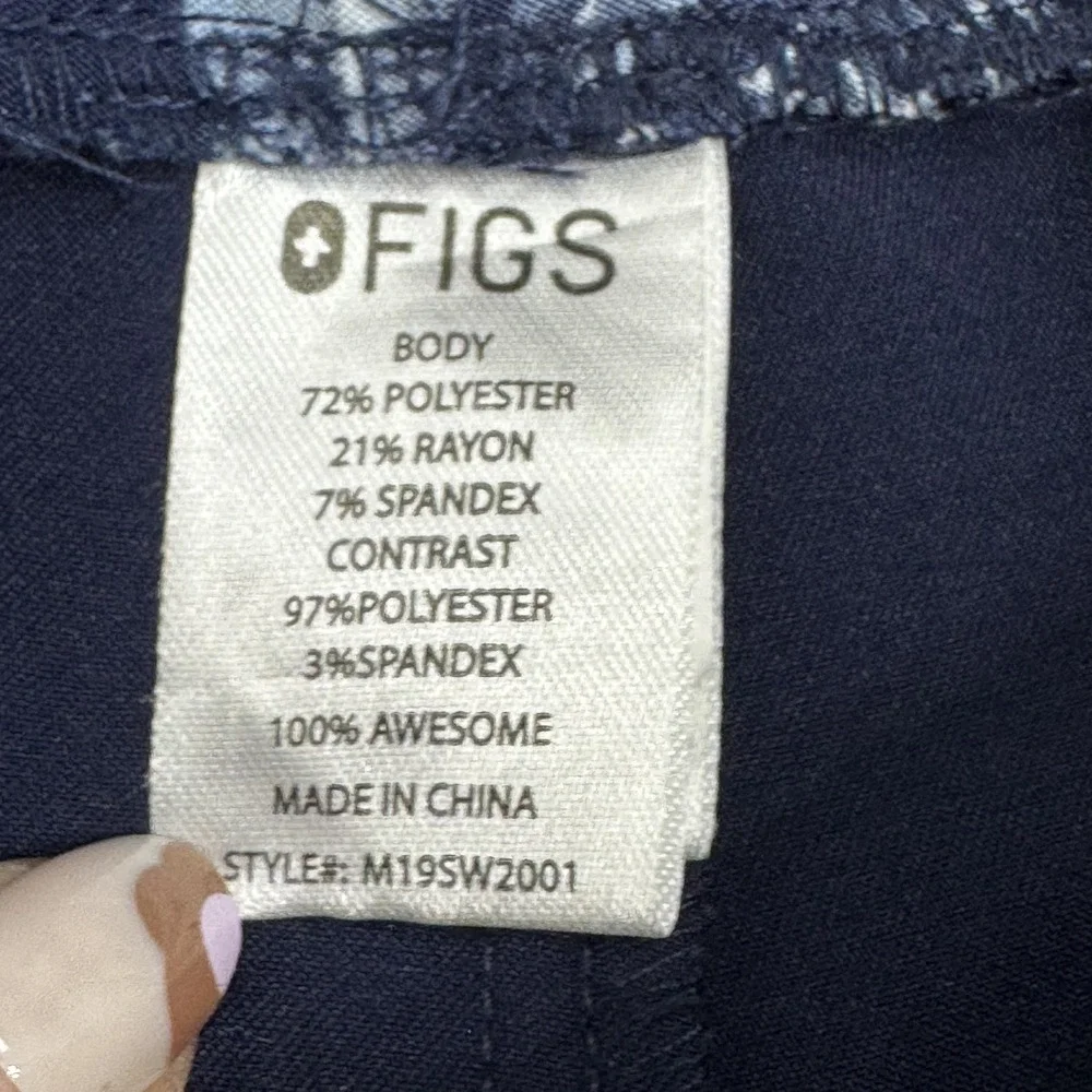 FIGS Technical Collection Scrub Pants Mens XL Navy Cargo Drawstring‎ M19SW2001